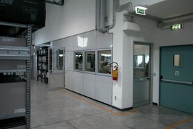 Vichers Genova laboratorio controllo qualità.jpg